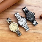 Новая модель Rolex [Бренд] ： новейшая модель Rolex с тремя стрелками.