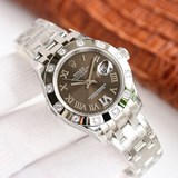 Новая серия женских часов Rolex PEARLMASTER.