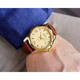 Новая модель Rolex с тремя стрелками и цветными бриллиантами отличается великоле