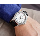 Новая модель Rolex с тремя стрелками и цветными бриллиантами отличается великоле