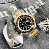 Новая модель Rolex GMT-Master II.