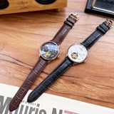 Новая модель Vacheron Constantin с большим балансовым колесом и фазой Луны.