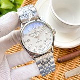 Новая модель мужских часов Vacheron Constantin – классика в большом размере.