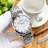 Новая модель мужских часов Vacheron Constantin – классика в большом размере.