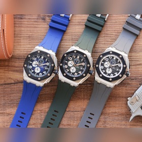 AP Royal Oak Offshore серия часов, диаметр 44 мм, толщина 14,4 мм
