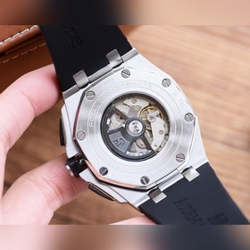 AP Royal Oak Offshore серия часов, диаметр 44 мм, толщина 14,4 мм