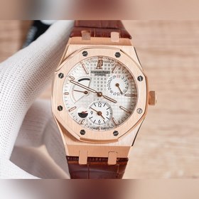 Часы Jaeger-LeCoultre Master Series отличаются функцией отображен