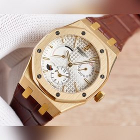 Часы Jaeger-LeCoultre Master Series отличаются функцией отображен