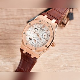 Часы Jaeger-LeCoultre Master Series отличаются функцией отображен
