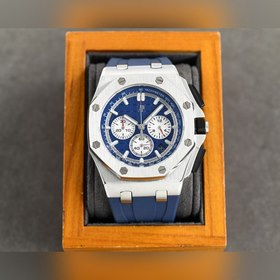 Часы Audemars Piguet с кристаллами Swarovski в форме звезд - Roya
