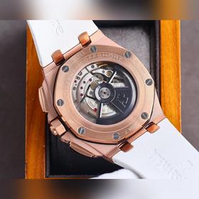 Версия с керамическим ободком Audemars Piguet Royal Oak Offshore 