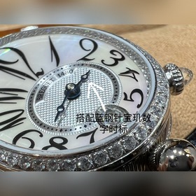 Коллекция Breguet Reine de Naples Reine de Naples доступна в бело