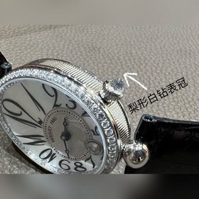 Коллекция Breguet Reine de Naples Reine de Naples доступна в бело