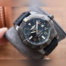 Breitling - Серия Avenger Полностью автоматический механизм 43*1