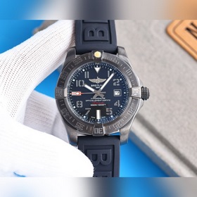 Breitling - Серия Avenger Полностью автоматический механизм 43*1
