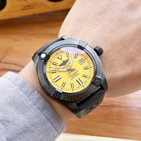 Breitling - Серия Avenger Полностью автоматический механизм 43*1