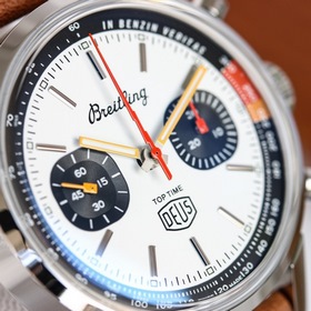 Часы Breitling Top Time Уникальный, сочетающий в себе необычный д