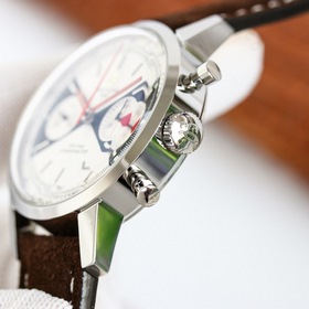 Часы Breitling Top Time Уникальный, сочетающий в себе необычный д