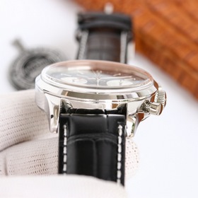 Breitling Transocean AB015212.BF26. 743P.A20BA.1  Материал： нерж