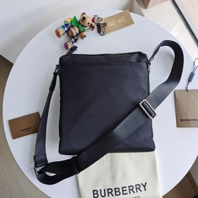 Мужская водонепроницаемая нейлоновая сумка через плечо Burberry Э