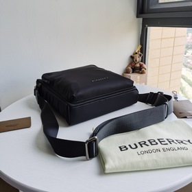 Мужская водонепроницаемая нейлоновая сумка через плечо Burberry Э