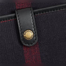 Сумка-мессенджер Burberry Canvas в клетку С роскошной отделкой из