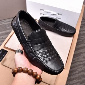 Botteg Venetta (BV) Кожаные туфли для повседневной носки Верх из