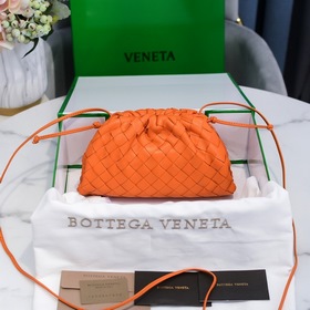 BV Сумка The Pouch Маленькая сумка с большим узором виде облаков