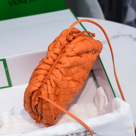 BV Сумка The Pouch Маленькая сумка с большим узором виде облаков
