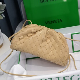 BV Сумка The Pouch Маленькая сумка с большим узором виде облаков