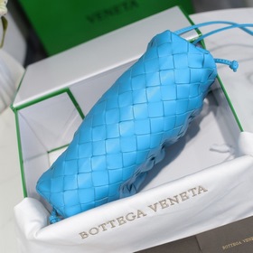 BV Сумка-клатч «Облако» с крупной сеткой, цвет «бассейн»  Сумка