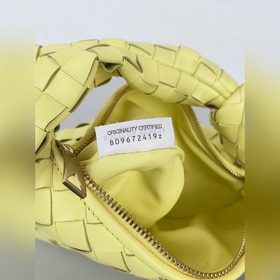 BV ярко-желтый Bottega Veneta Плетенная сумка-хобо с завязками  