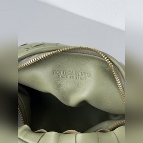 BV зеленый камень Bottega Veneta Плетенная сумка-хобо с завязками