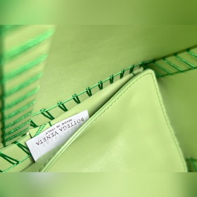 BV Arco Tote сумка-клатч, модель 690401  Плетеная сумка из овечь