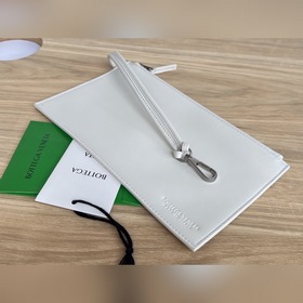 BV Arco Tote сумка-клатч, модель 690401  Плетеная сумка из овечь