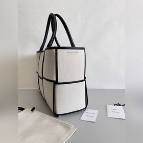 BV Arco Tote сумка Артикул： 710196 Большой объем, подходит для ра