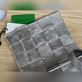 Сумка BV cassette с плетеным узором виде кубика Ручная сумка с тр