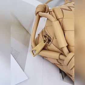Сумка для фотоаппарата BV loop с крупной текстурой Модель： 680254