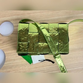 BV CASSETTE квадратная сумка, модель 578004   Если вам кажется,