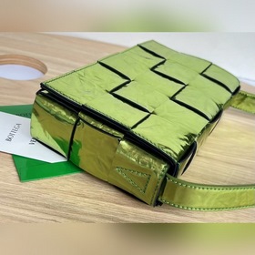 BV CASSETTE квадратная сумка, модель 578004   Если вам кажется,