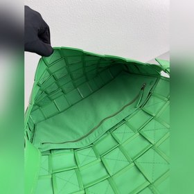 BV Плетеный небольшой сумочка через плечо Модель №： 691407 Bao D