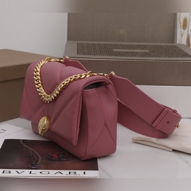Сумка через плечо из серии Serpenti Cabochon от Bulgari Модель： 2