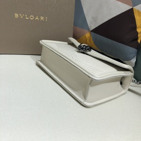 Bulgari Сумка с змеиной головой и вышитыми нитками, модель 286628