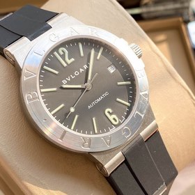 Мужские часы Bulgari DIAGONO PROFESSIONAL серии SD38SSD, 38 мм В