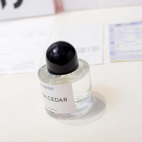Название бренда： Byredo Super Cedar Объем： 100 мл Упаковка： короб