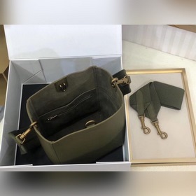 CELINE Военная зеленая сумка через плечо, маленькая Мягкая кожа 