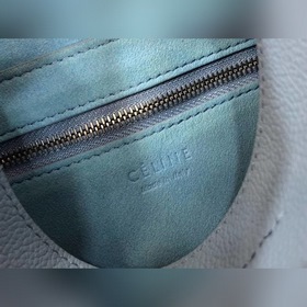 CELINE Маленькая сумка через плечо, цвет «туманный синий» Мягкая