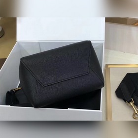 CELINE Черная сумка через плечо, маленькая Мягкая кожа с зернист