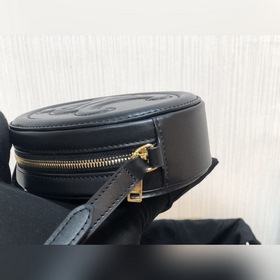 CELINE Кожаный кошелек с косой сумкой из гладкой кожи Сумка в фо