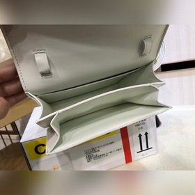 Celine Классическая сумка через плечо из кожи теленка Изготовлен